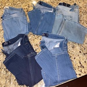 5 pairs of size 5 Hollister Jeans